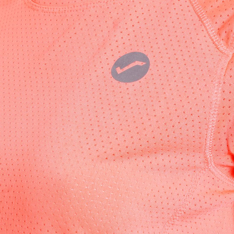 Remera-Snauwaert-Amak-Detalles-2
