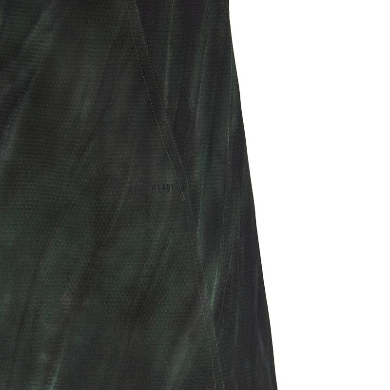 Remera-adidas-Workout-Spray-Dye-Detalles-2